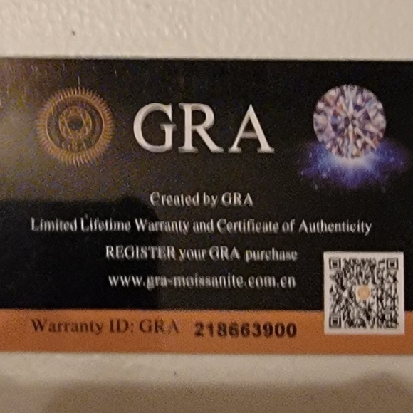 Moissanite Silver Stud Earrings. - Picture 4 of 7